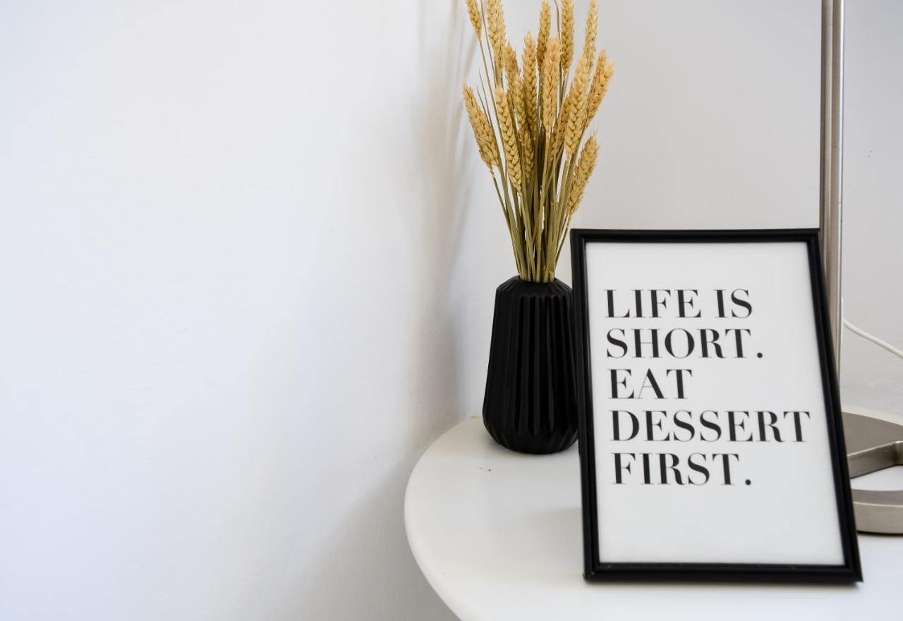 Apartament House