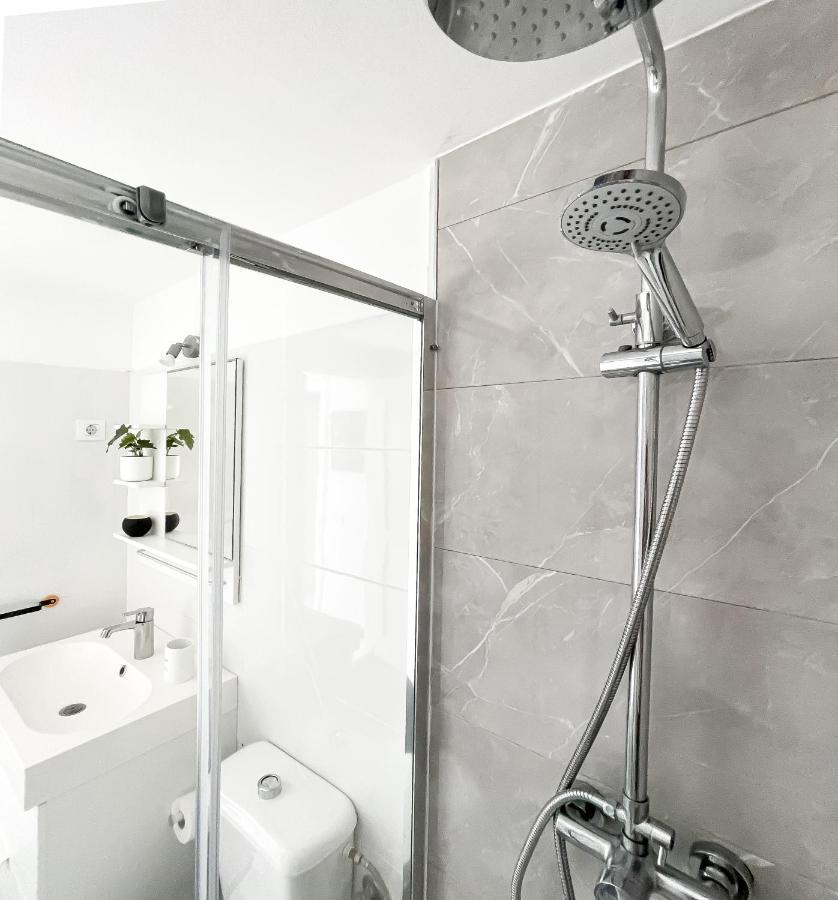 Apartament House